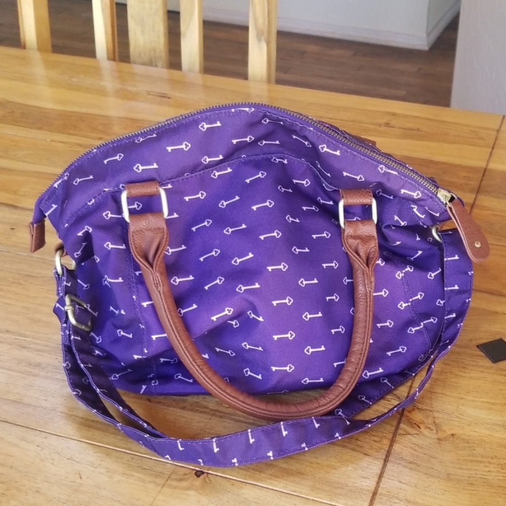 Purple canvas bag multistrap